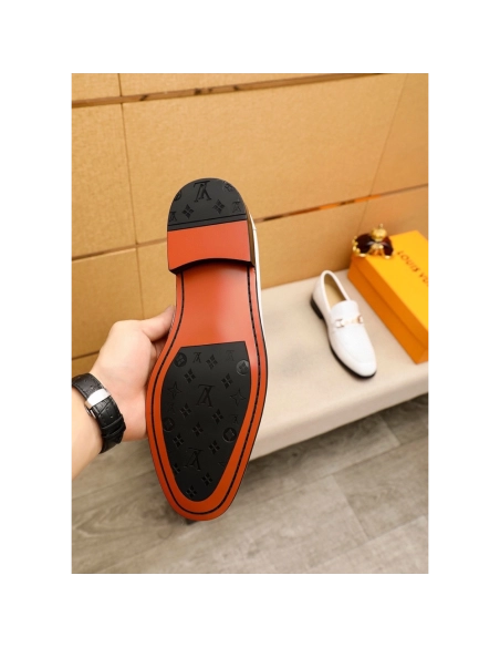 Louis Vuitton leather shoes 051,Louis Vuitton Leather Shoes,LOUIS VUITTON Sneakers,Business Shoes