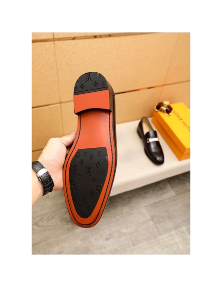 Louis Vuitton leather shoes 052,Louis Vuitton Leather Shoes,LOUIS VUITTON Sneakers,Business Shoes