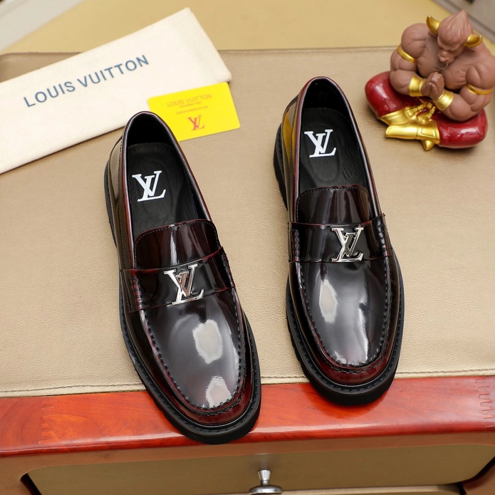 Louis Vuitton leather shoes 057,Louis Vuitton Leather Shoes,LOUIS VUITTON Sneakers,Business Shoes