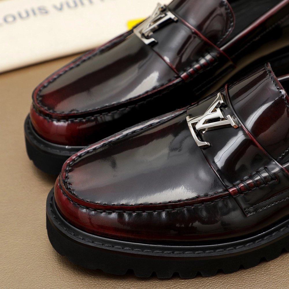 Louis Vuitton leather shoes 057,Louis Vuitton Leather Shoes,LOUIS VUITTON Sneakers,Business Shoes