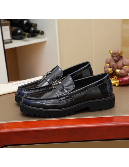 Louis Vuitton leather shoes 058,Louis Vuitton Leather Shoes,LOUIS VUITTON Sneakers,Business Shoes