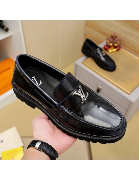 Louis Vuitton leather shoes 058,Louis Vuitton Leather Shoes,LOUIS VUITTON Sneakers,Business Shoes