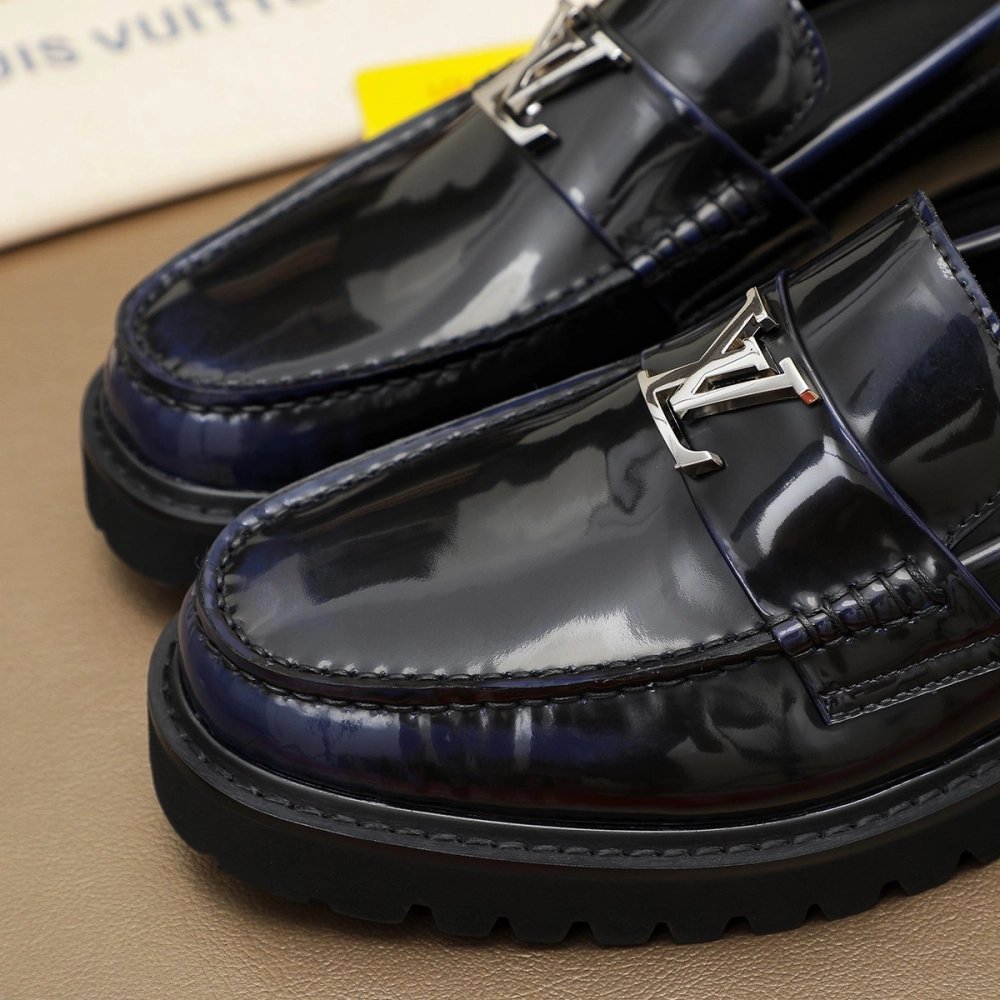 Louis Vuitton leather shoes 058,Louis Vuitton Leather Shoes,LOUIS VUITTON Sneakers,Business Shoes