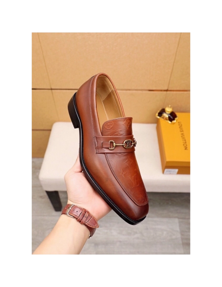 Louis Vuitton leather shoes 064,Louis Vuitton Leather Shoes,LOUIS VUITTON Sneakers,Business Shoes