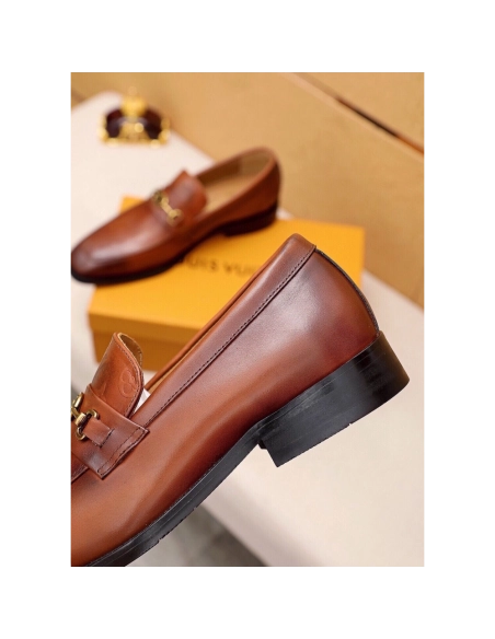 Louis Vuitton leather shoes 064,Louis Vuitton Leather Shoes,LOUIS VUITTON Sneakers,Business Shoes