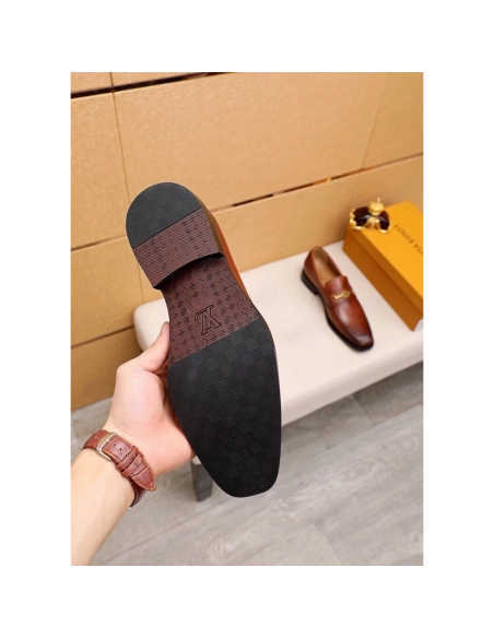 Louis Vuitton leather shoes 064,Louis Vuitton Leather Shoes,LOUIS VUITTON Sneakers,Business Shoes