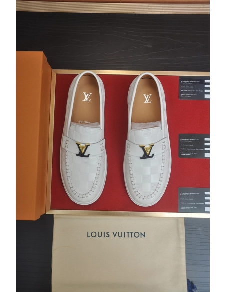 Louis Vuitton leather shoes 065,Louis Vuitton Leather Shoes,LOUIS VUITTON Sneakers,Business Shoes