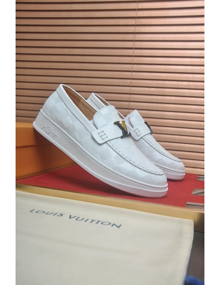 Louis Vuitton leather shoes 065,Louis Vuitton Leather Shoes,LOUIS VUITTON Sneakers,Business Shoes
