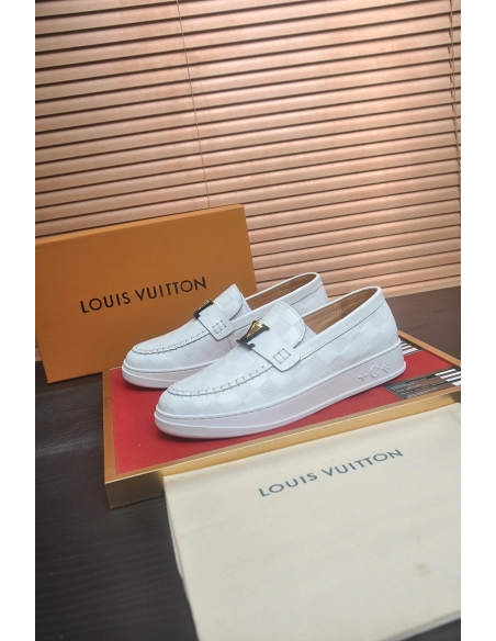 Louis Vuitton leather shoes 065,Louis Vuitton Leather Shoes,LOUIS VUITTON Sneakers,Business Shoes