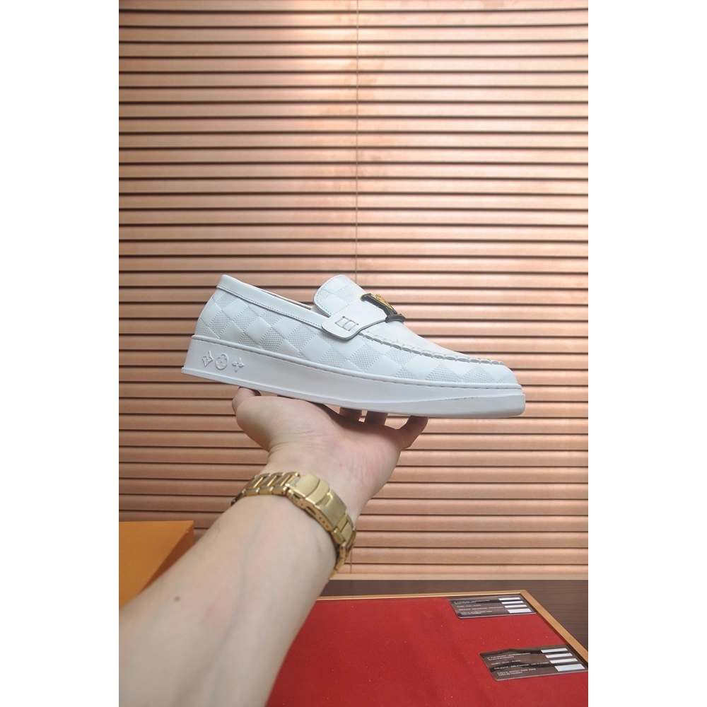 Louis Vuitton leather shoes 065,Louis Vuitton Leather Shoes,LOUIS VUITTON Sneakers,Business Shoes