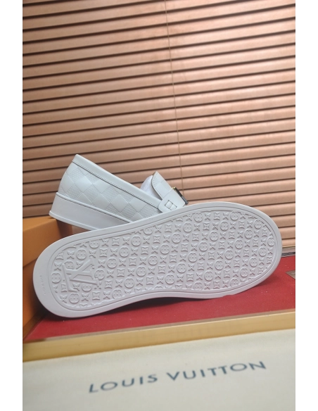 Louis Vuitton leather shoes 065,Louis Vuitton Leather Shoes,LOUIS VUITTON Sneakers,Business Shoes