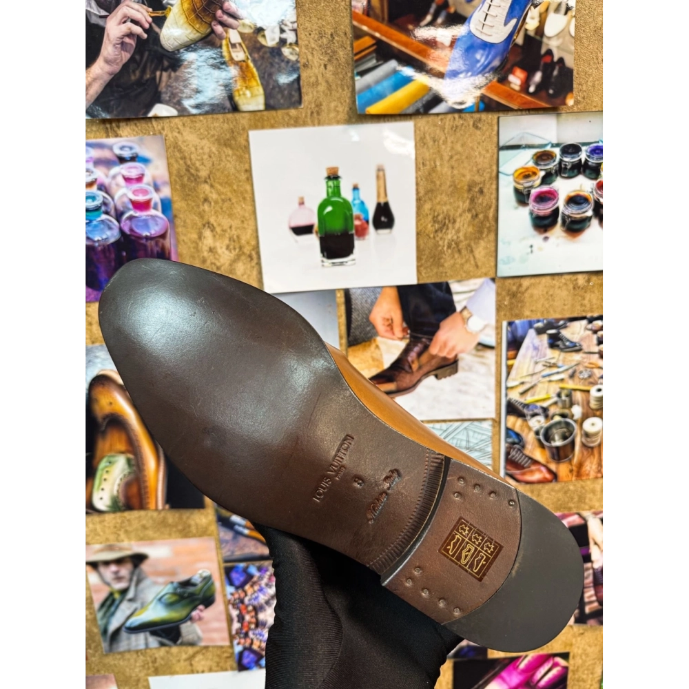Louis Vuitton leather shoes 066,Louis Vuitton Leather Shoes,LOUIS VUITTON Sneakers,Business Shoes