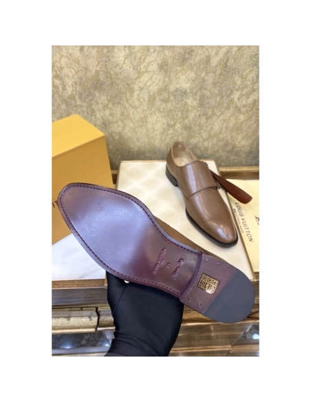 Louis Vuitton leather shoes 067,Louis Vuitton Leather Shoes,LOUIS VUITTON Sneakers,Business Shoes