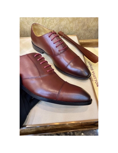 Louis Vuitton leather shoes 070,Louis Vuitton Leather Shoes,LOUIS VUITTON Sneakers,Business Shoes