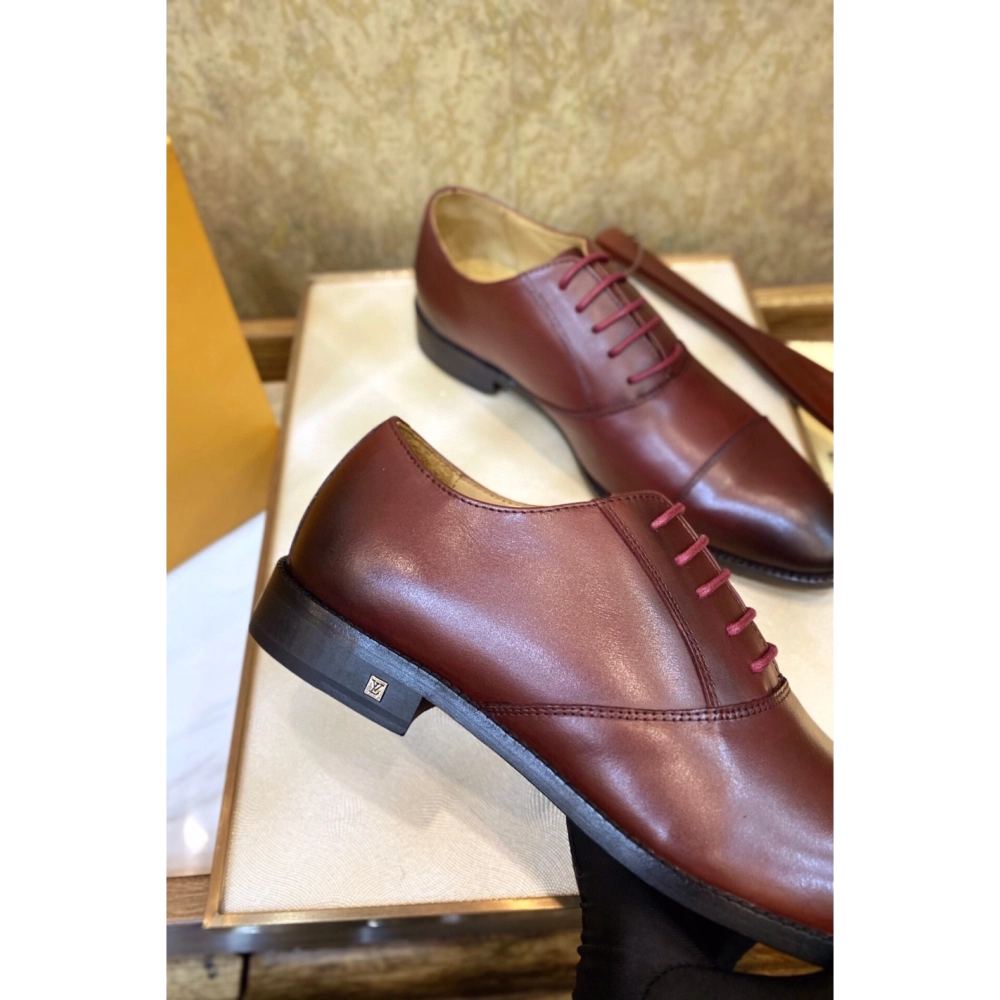 Louis Vuitton leather shoes 070,Louis Vuitton Leather Shoes,LOUIS VUITTON Sneakers,Business Shoes