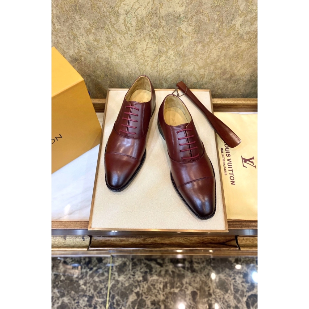 Louis Vuitton leather shoes 070,Louis Vuitton Leather Shoes,LOUIS VUITTON Sneakers,Business Shoes