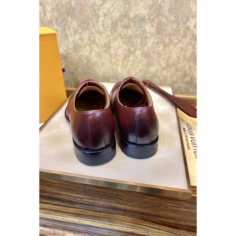 Louis Vuitton leather shoes 070,Louis Vuitton Leather Shoes,LOUIS VUITTON Sneakers,Business Shoes
