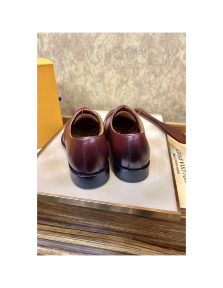 Louis Vuitton leather shoes 070,Louis Vuitton Leather Shoes,LOUIS VUITTON Sneakers,Business Shoes
