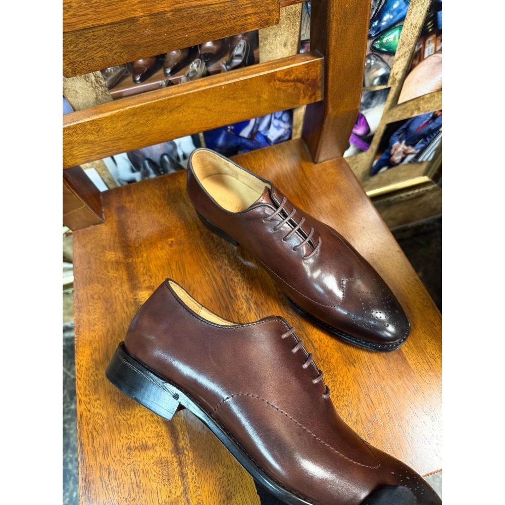Louis Vuitton leather shoes 071,Louis Vuitton Leather Shoes,LOUIS VUITTON Sneakers,Business Shoes