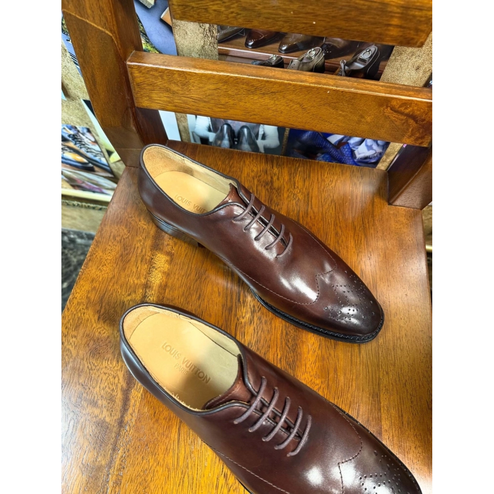 Louis Vuitton leather shoes 071,Louis Vuitton Leather Shoes,LOUIS VUITTON Sneakers,Business Shoes