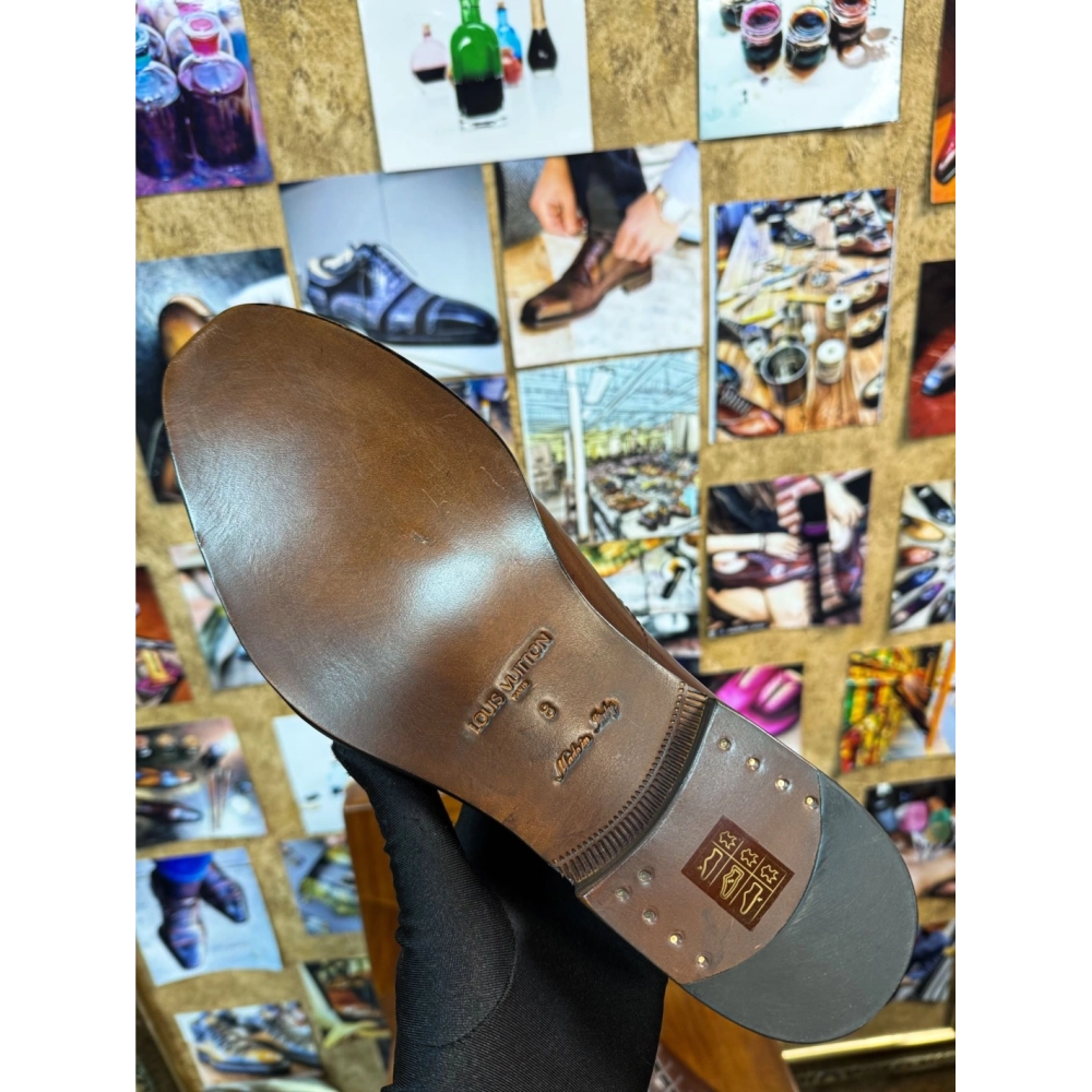 Louis Vuitton leather shoes 071,Louis Vuitton Leather Shoes,LOUIS VUITTON Sneakers,Business Shoes