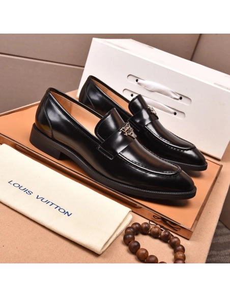 Louis Vuitton leather shoes 073,Louis Vuitton Leather Shoes,LOUIS VUITTON Sneakers,Business Shoes
