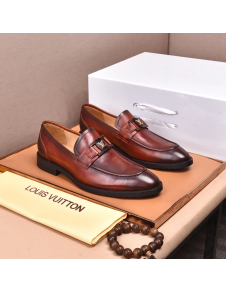 Louis Vuitton leather shoes 074,Louis Vuitton Leather Shoes,LOUIS VUITTON Sneakers,Business Shoes