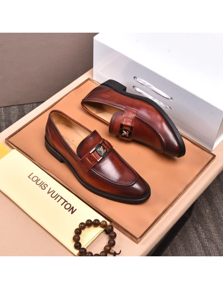 Louis Vuitton leather shoes 074,Louis Vuitton Leather Shoes,LOUIS VUITTON Sneakers,Business Shoes