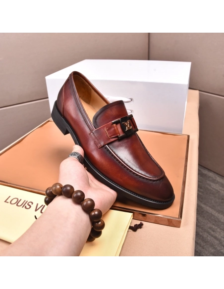 Louis Vuitton leather shoes 074,Louis Vuitton Leather Shoes,LOUIS VUITTON Sneakers,Business Shoes
