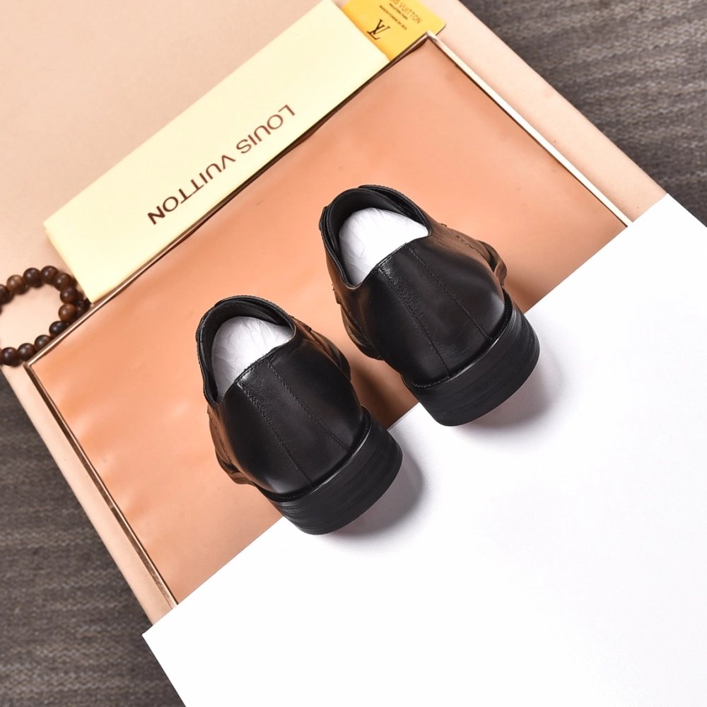 Louis Vuitton leather shoes 076,Louis Vuitton Leather Shoes,LOUIS VUITTON Sneakers,Business Shoes