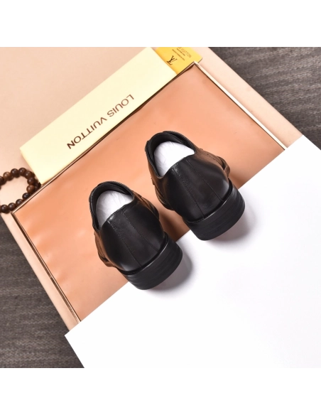 Louis Vuitton leather shoes 076,Louis Vuitton Leather Shoes,LOUIS VUITTON Sneakers,Business Shoes