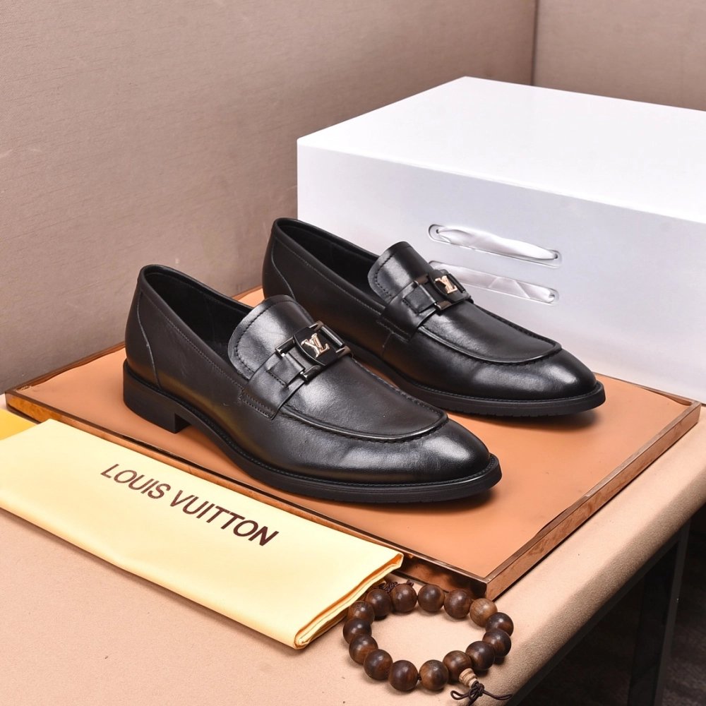 Louis Vuitton leather shoes 077,Louis Vuitton Leather Shoes,LOUIS VUITTON Sneakers,Business Shoes