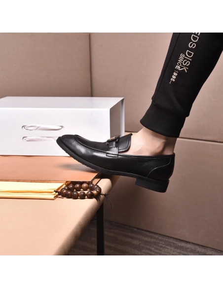 Louis Vuitton leather shoes 077,Louis Vuitton Leather Shoes,LOUIS VUITTON Sneakers,Business Shoes