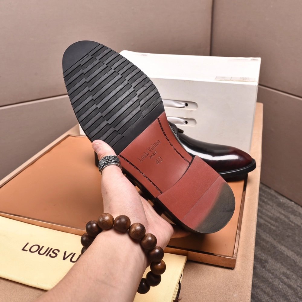 Louis Vuitton leather shoes 079,Louis Vuitton Leather Shoes,LOUIS VUITTON Sneakers,Business Shoes