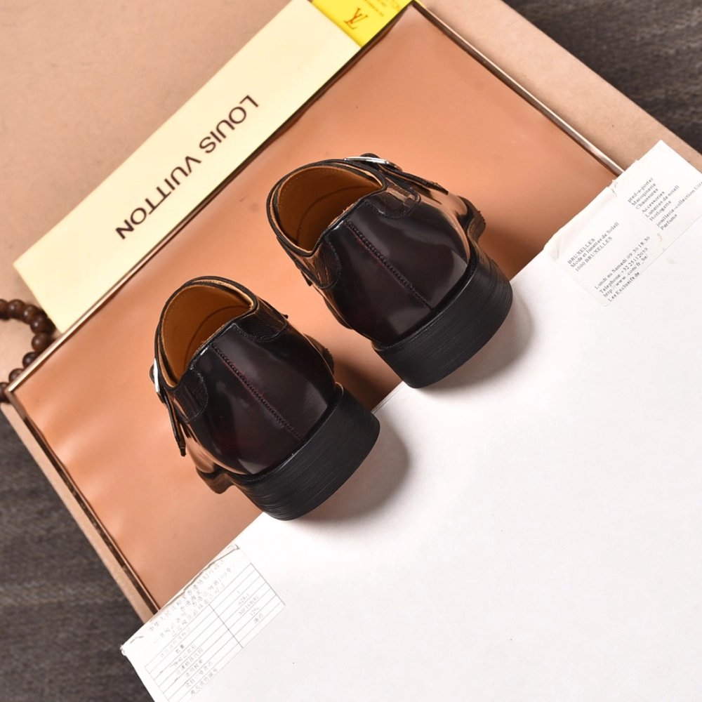 Louis Vuitton leather shoes 079,Louis Vuitton Leather Shoes,LOUIS VUITTON Sneakers,Business Shoes