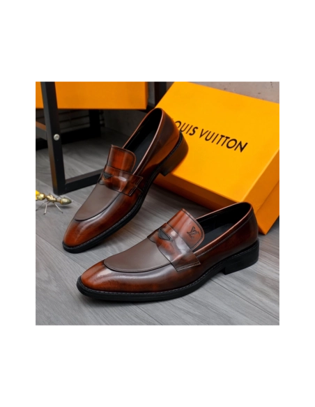 Louis Vuitton leather shoes 085,Louis Vuitton Leather Shoes,LOUIS VUITTON Sneakers,Business Shoes