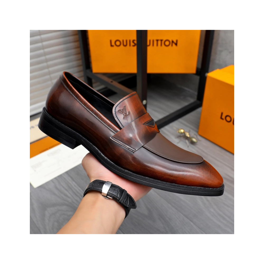 Louis Vuitton leather shoes 085,Louis Vuitton Leather Shoes,LOUIS VUITTON Sneakers,Business Shoes