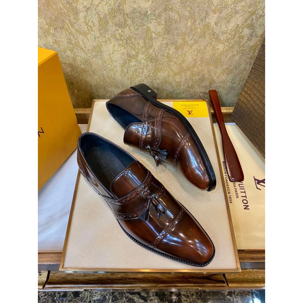 Louis Vuitton leather shoes 086,Louis Vuitton Leather Shoes,LOUIS VUITTON Sneakers,Business Shoes