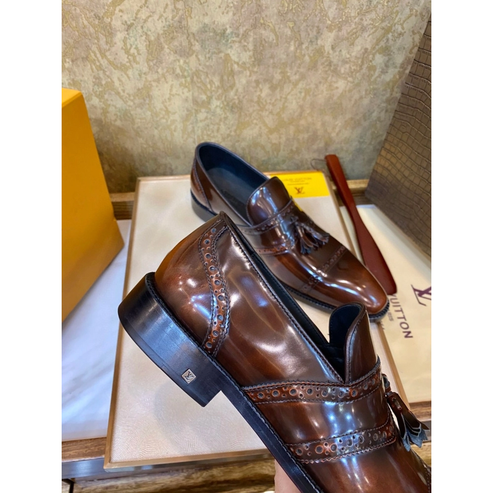 Louis Vuitton leather shoes 086,Louis Vuitton Leather Shoes,LOUIS VUITTON Sneakers,Business Shoes