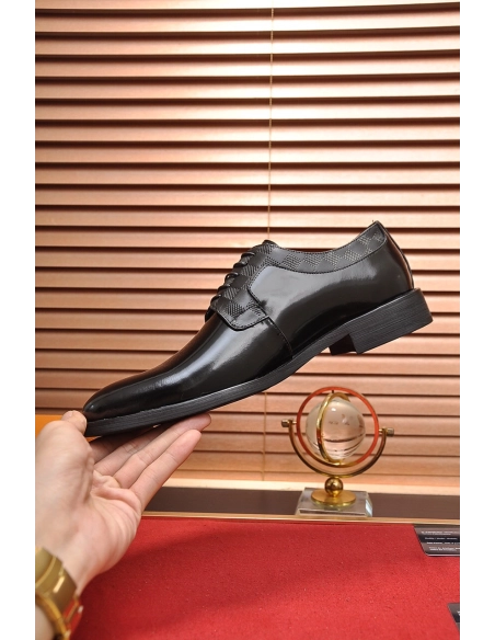 Louis Vuitton leather shoes 087,Louis Vuitton Leather Shoes,LOUIS VUITTON Sneakers,Business Shoes