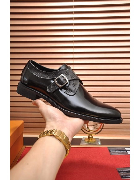 Louis Vuitton leather shoes 088,Louis Vuitton Leather Shoes,LOUIS VUITTON Sneakers,Business Shoes