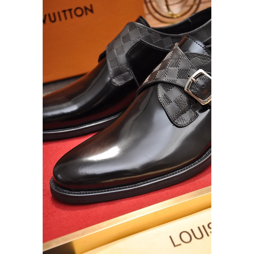 Louis Vuitton leather shoes 088,Louis Vuitton Leather Shoes,LOUIS VUITTON Sneakers,Business Shoes