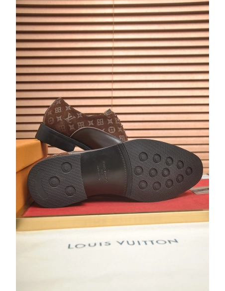 Louis Vuitton leather shoes 089,Louis Vuitton Leather Shoes,LOUIS VUITTON Sneakers,Business Shoes