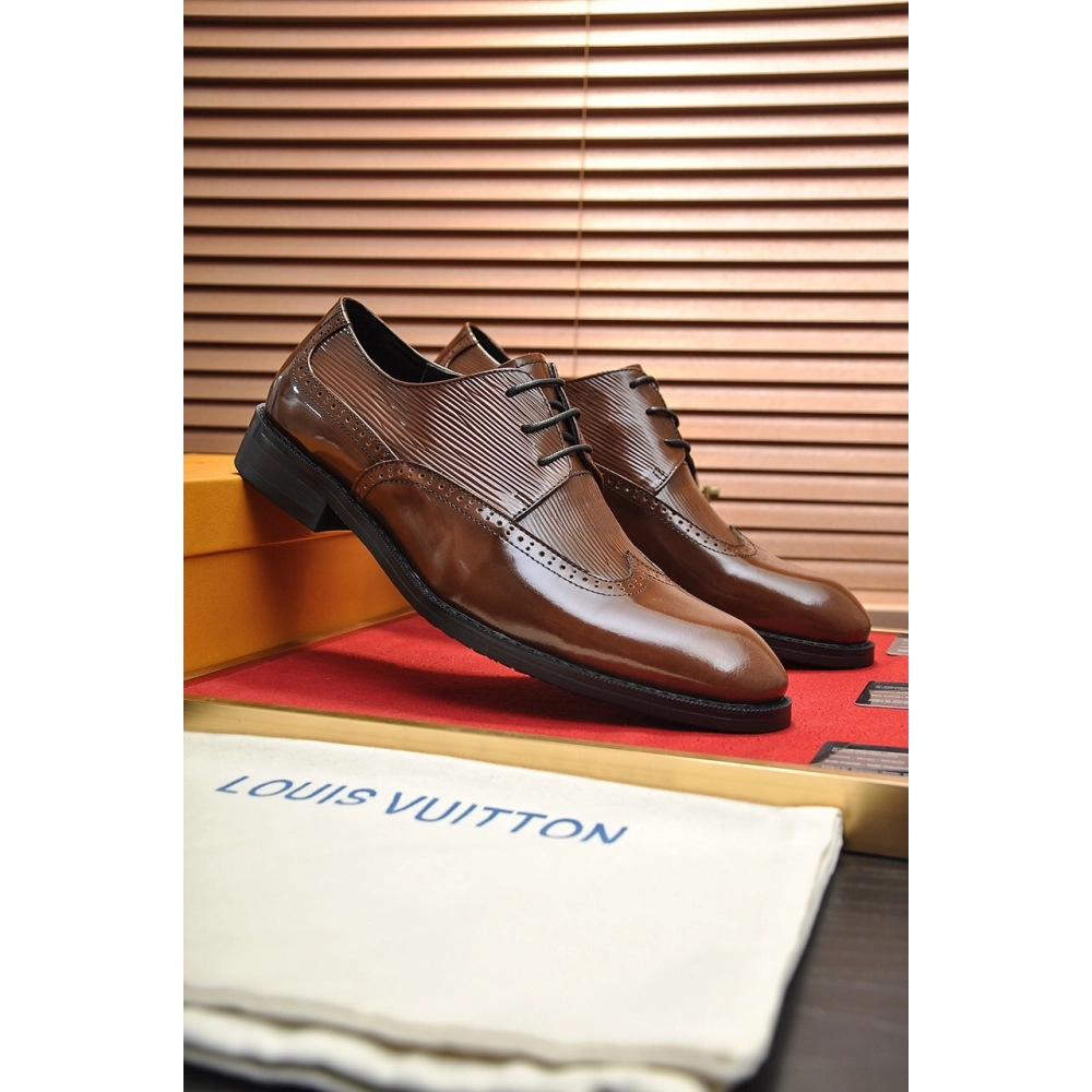 Louis Vuitton leather shoes 090,Louis Vuitton Leather Shoes,LOUIS VUITTON Sneakers,Business Shoes