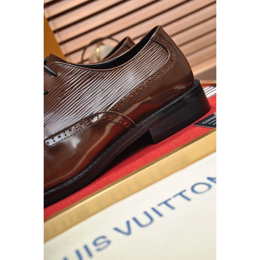 Louis Vuitton leather shoes 090,Louis Vuitton Leather Shoes,LOUIS VUITTON Sneakers,Business Shoes