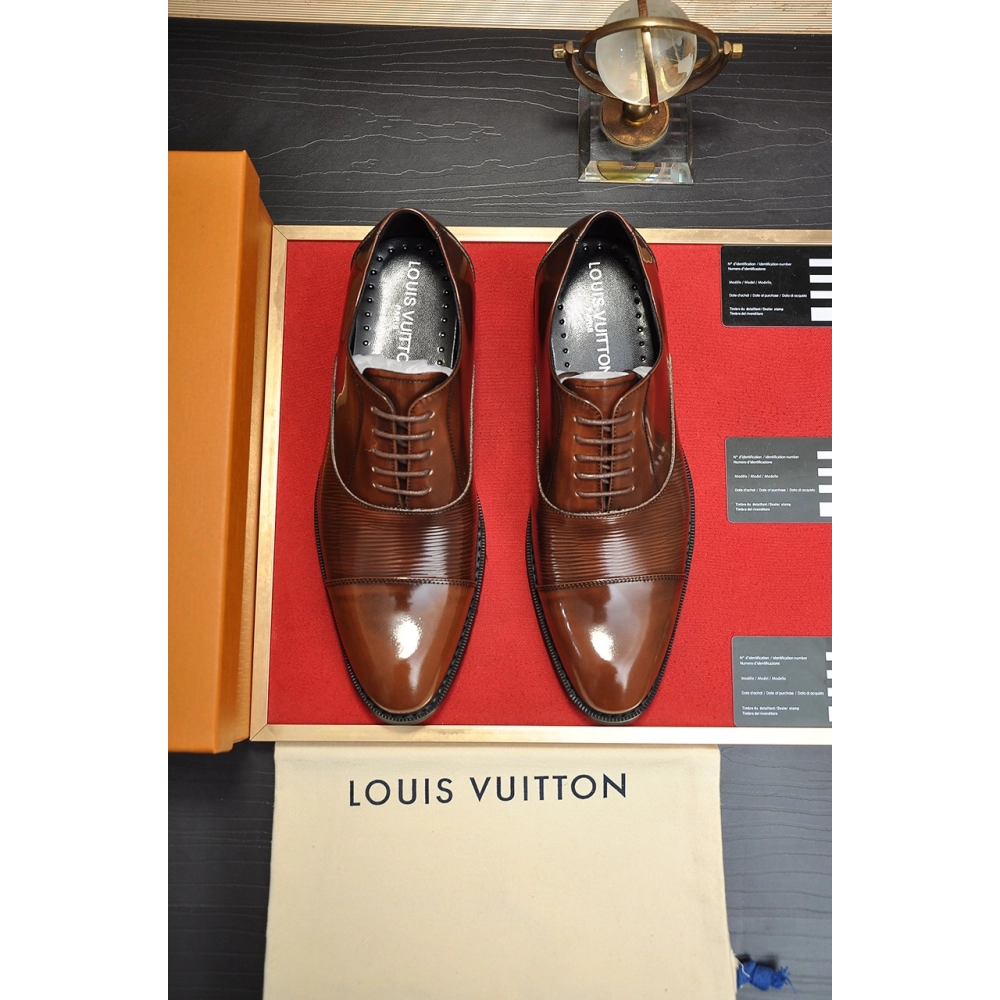 Louis Vuitton leather shoes 091,Louis Vuitton Leather Shoes,LOUIS VUITTON Sneakers,Business Shoes