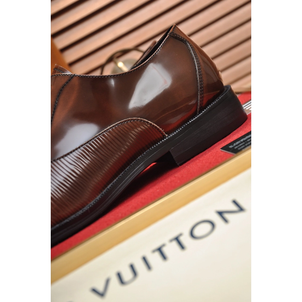 Louis Vuitton leather shoes 091,Louis Vuitton Leather Shoes,LOUIS VUITTON Sneakers,Business Shoes