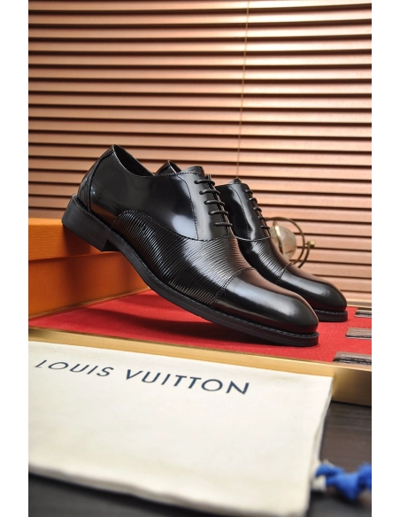 Louis Vuitton leather shoes 092,Louis Vuitton Leather Shoes,LOUIS VUITTON Sneakers,Business Shoes