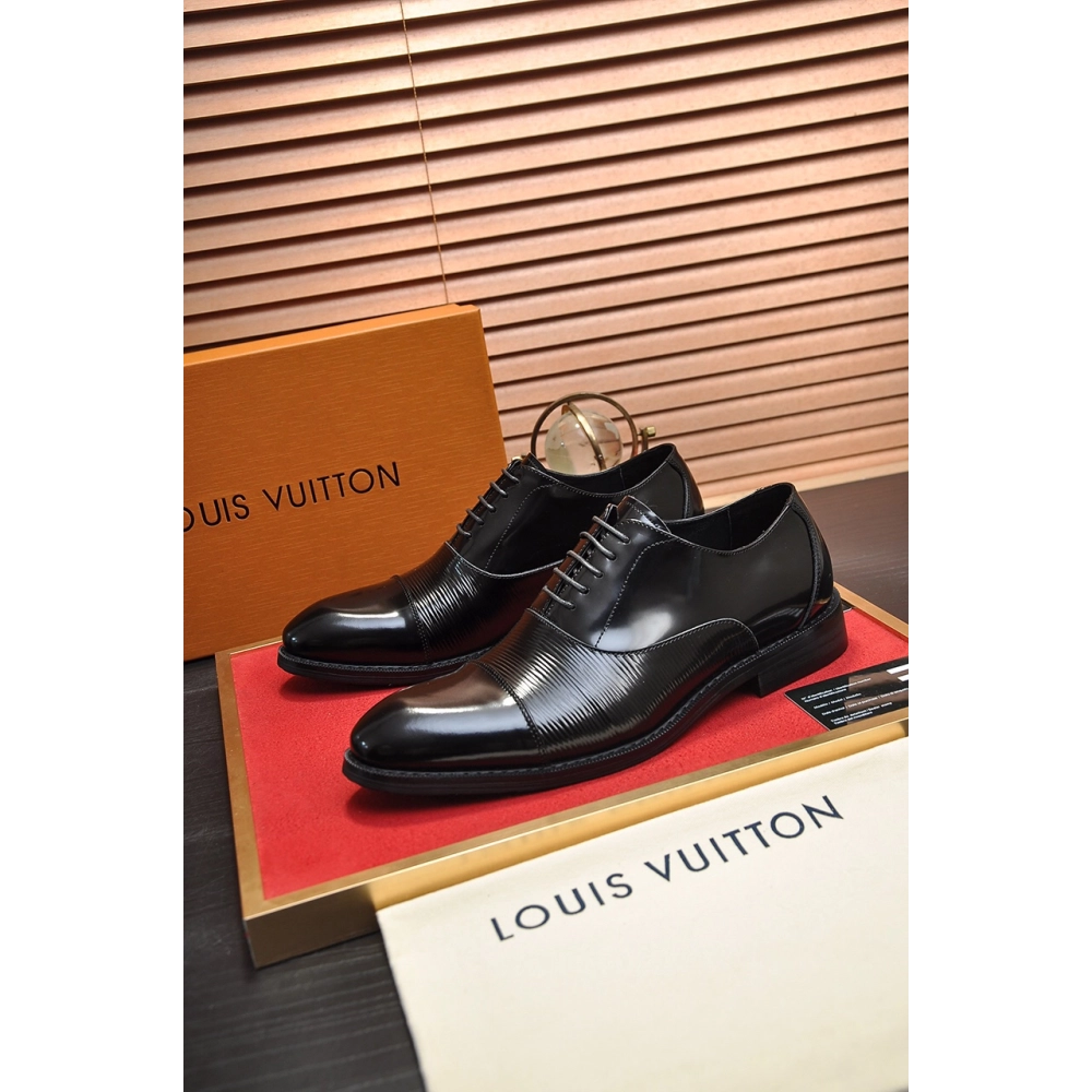 Louis Vuitton leather shoes 092,Louis Vuitton Leather Shoes,LOUIS VUITTON Sneakers,Business Shoes