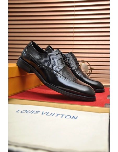 Louis Vuitton leather shoes 093,Louis Vuitton Leather Shoes,LOUIS VUITTON Sneakers,Business Shoes